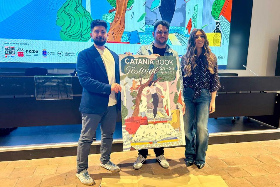 Simone Dei Pieri, Riccardo Failla e Ludovica Licciardello presentano il manifesto di Giovanni Esposito